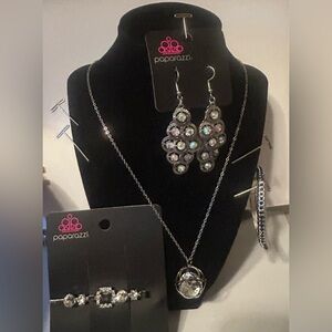 Paparazzi 5pc Silver Bundle.
